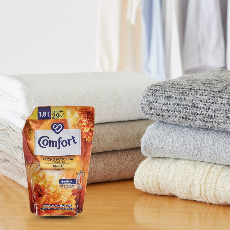 Comfort hương nước hoa thiên nhiên tinh tế, quyến rũ, diệu kỳ 1,8l 1